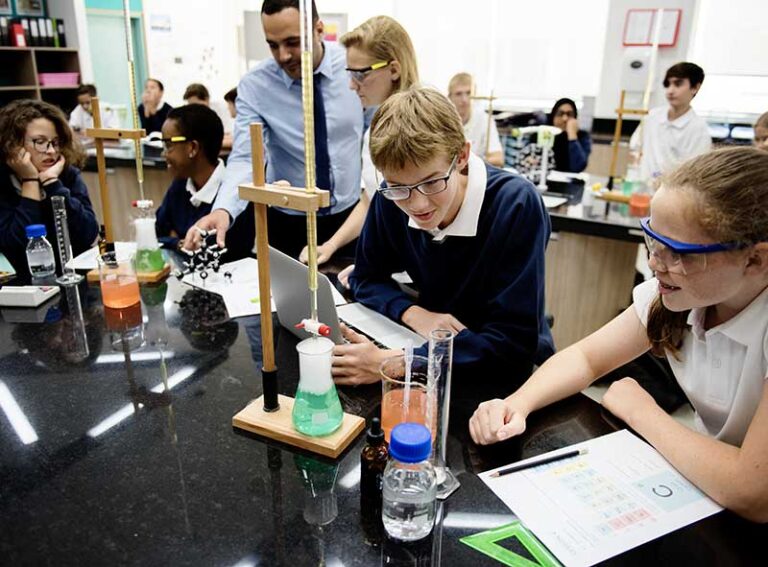 Aktive Verben: Warum sie Texte besser machen 8 Edition Blaes chemielabor